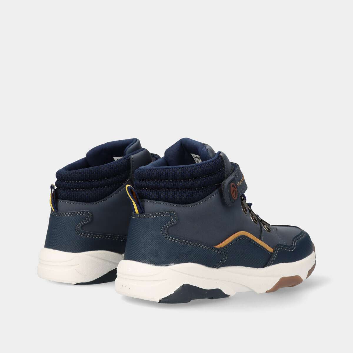 0952208610.7_4 0952208610.7_4