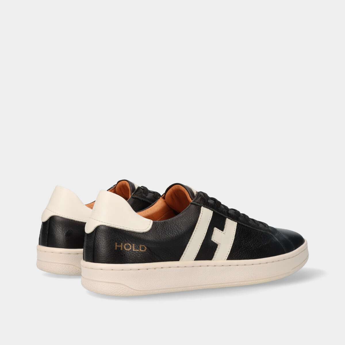 411631P.1_4 411631P.1_4