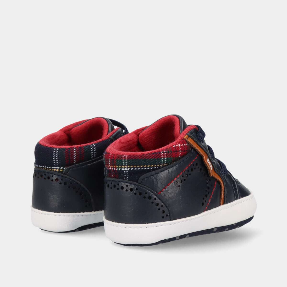 018NAVIK800.115_4 018NAVIK800.115_4