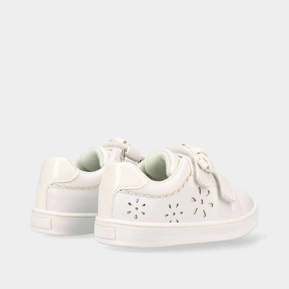 018CORINNA.3_4 018CORINNA.3_4