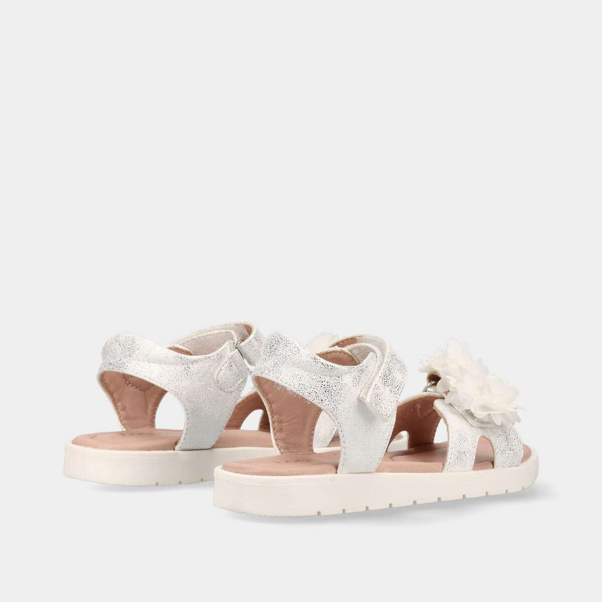 467YBY004.3_4 467YBY004.3_4