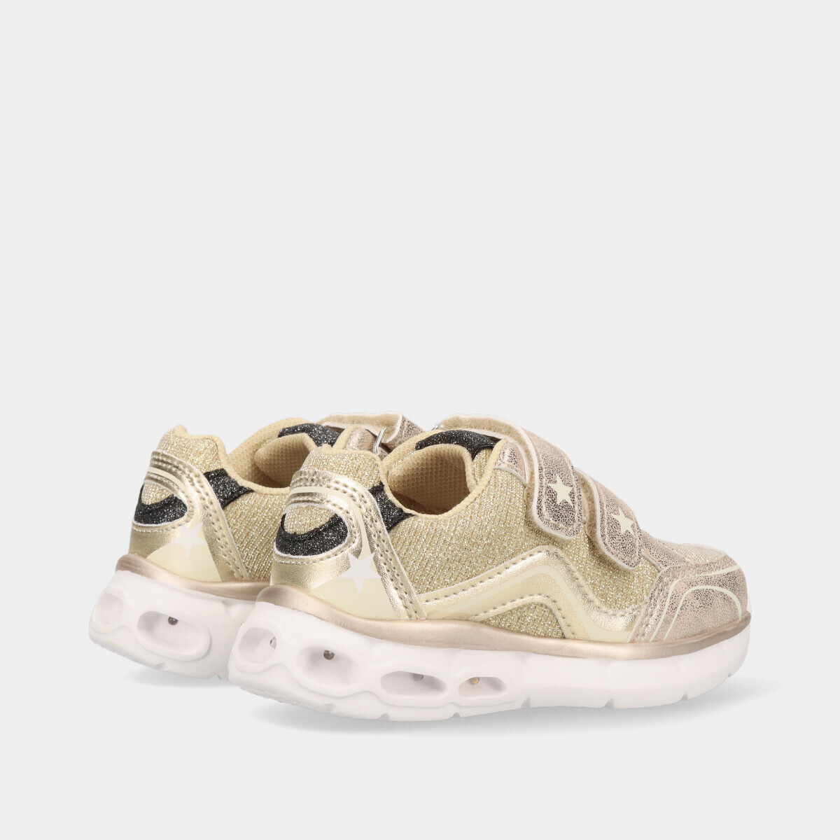 018CHIMBERLY.5_4 018CHIMBERLY.5_4