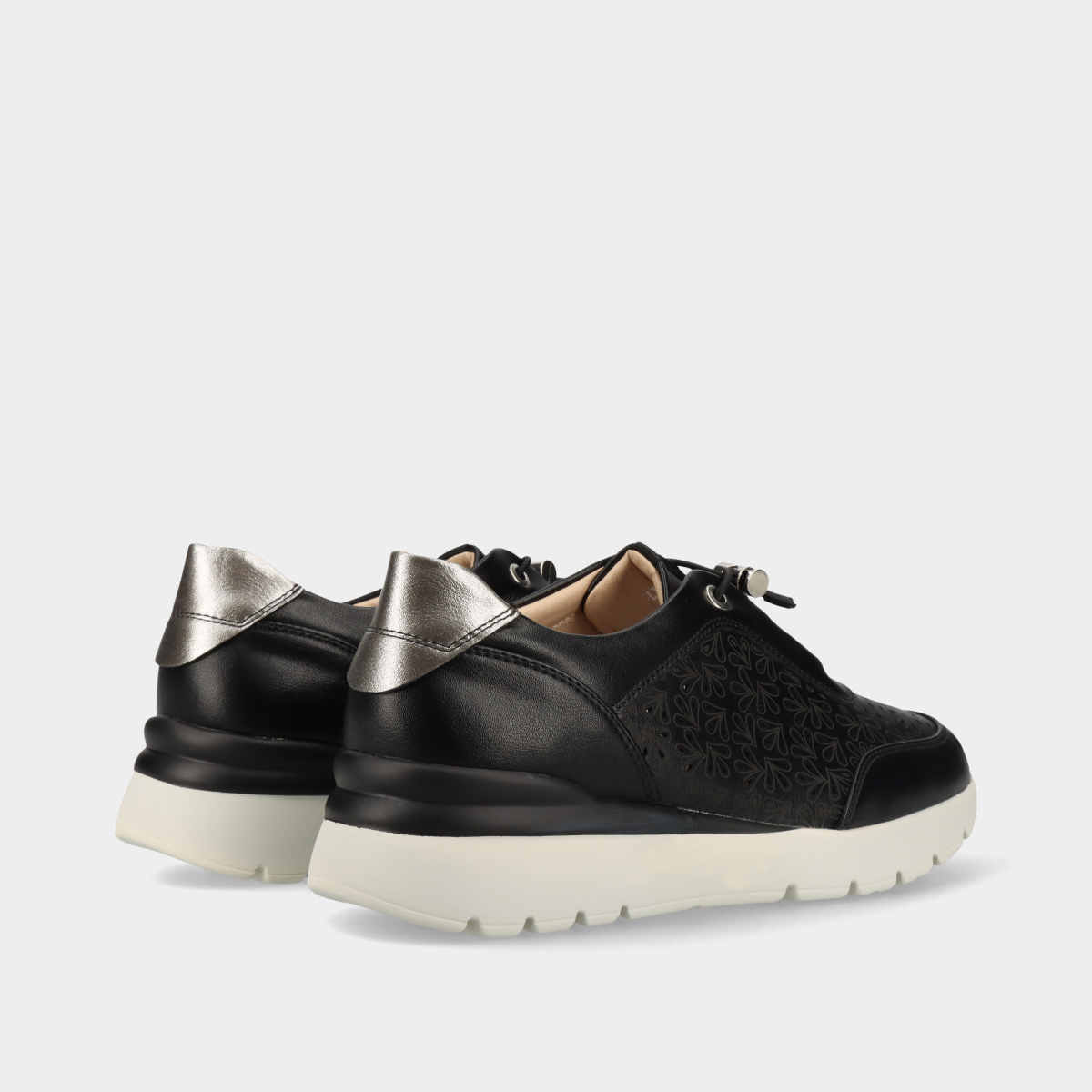 563HJ1897.1_4 563HJ1897.1_4