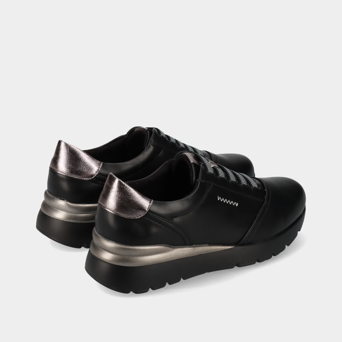 435HJ1795.1_4 435HJ1795.1_4