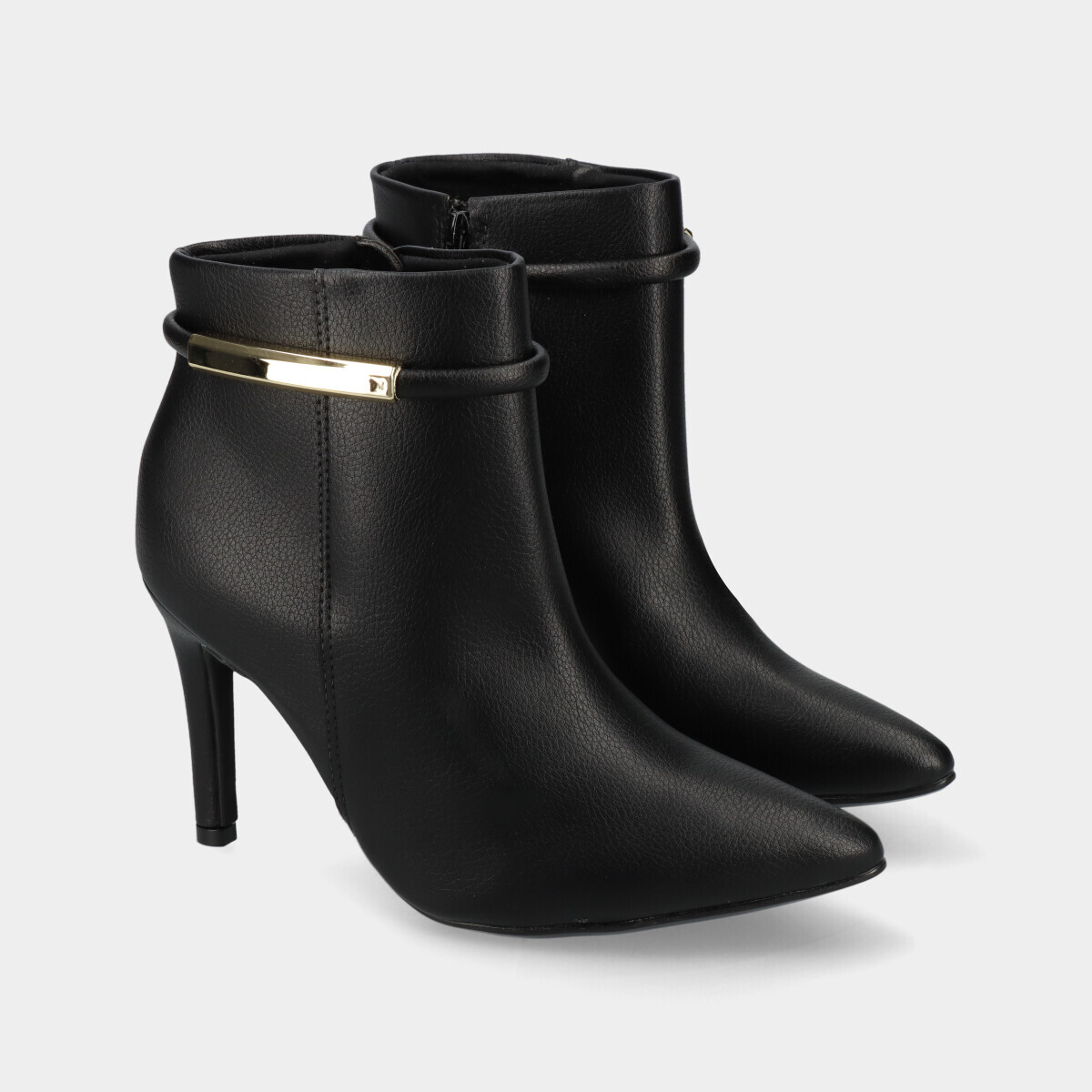 54430492502357215745.1_3 54430492502357215745.1_3