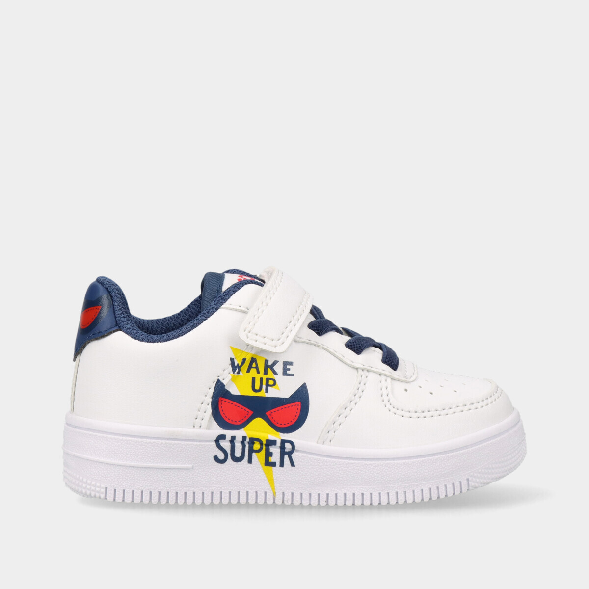 SAPATILHA COM CORDÃO ELÁSTICO E VELCRO